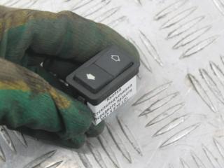 кнопка стеклоподъемника двери передней правой BMW 5 серия E39 [рестайлинг] 2001, 3.0 л., дизель, серебро, универсал, 8368974