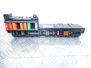 блок предохранителей BMW 5 серия E60/E61 [рестайлинг] 2008, 2.0 л., M47N 204 D4, дизель, МКПП, седан, задний привод, правый руль, 6957330, 61146932452