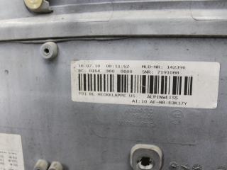 накладка двери (крышки) багажника BMW 7 серия F01/F02 F01 2011, 4.4 л., N63 B44 A, бензин, АКПП, седан, задний привод, 51497205775