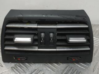 дефлектор обдува салона BMW 7 серия F01/F02 F01 2011, 4.4 л., N63 B44 A, бензин, АКПП, седан, задний привод, 64229118249, 9118249