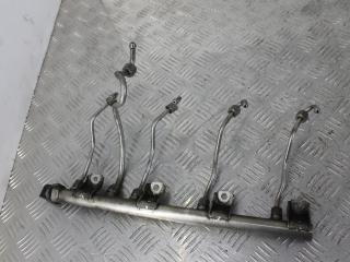 топливная рампа BMW 7 серия F01/F02 F01 2011, 4.4 л., N63 B44 A, бензин, АКПП, седан, задний привод, 13537547599