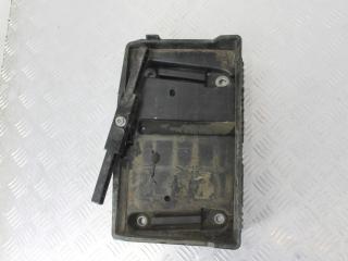 полка аккумулятора Mercedes-Benz E-Класс W213/S213/C238/A238 2017, 2.0 л., OM 654.920, дизель, АКПП, универсал, задний привод, правый руль