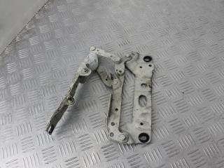 петля капота правая BMW 7 серия F01/F02 F01 2011, 4.4 л., N63 B44 A, бензин, АКПП, седан, задний привод, 41007204556, 7184190