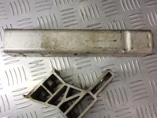 кронштейн передней панели (телевизора) Mercedes-Benz E-Класс W213/S213/C238/A238 2017, 2.0 л., OM 654.920, дизель, АКПП, универсал, задний привод, правый руль, A21362004002