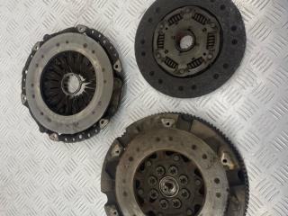 маховик BMW 3 серия E90/E91/E92/E93 [рестайлинг] 2008, 3.0 л., M57 D30 (306D3), дизель, МКПП, space-grey metallic, кабриолет, задний привод, 21207573791, 21207532592, 7532592, 7545068