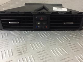 дефлектор обдува салона BMW 3 серия E90/E91/E92/E93 [рестайлинг] 2008, 3.0 л., M57 D30 (306D3), дизель, МКПП, space-grey metallic, кабриолет, задний привод, 64229130469, 1448211