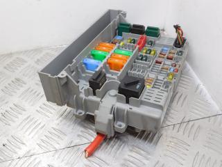 блок предохранителей BMW 3 серия E90/E91/E92/E93 2007, 3.0 л., 306D2, дизель, МКПП, серебро, универсал, задний привод, правый руль, 6906621