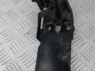 кронштейн радиатора BMW 3 серия E90/E91/E92/E93 2007, 3.0 л., M57 D30 (306D3), дизель, МКПП, серебро, универсал, задний привод, правый руль, 51647117812, 7117812