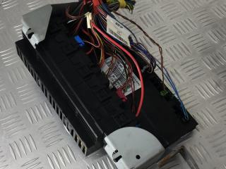 блок предохранителей Mercedes-Benz CLS-Класс C219 W219 2007, 3.2 л., дизель, АКПП, седан, задний привод, правый руль, 2115456701