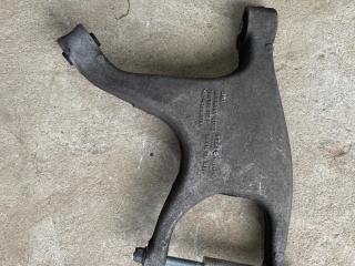 рычаг задний правый Porsche Macan 1 поколение [рестайлинг] 2019, 3.0 л., бензин, правый руль, 8R0505312F