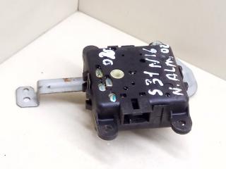 моторчик заслонки печки Nissan Almera N16 2002, 3G240-30820