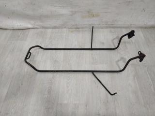 крепление запаски Toyota Picnic 2 поколение XM20 2002