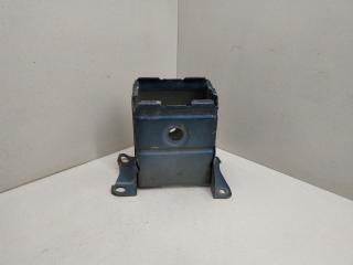 Крепление бампера переднего Toyota Carina E 1 поколение T190 1995
