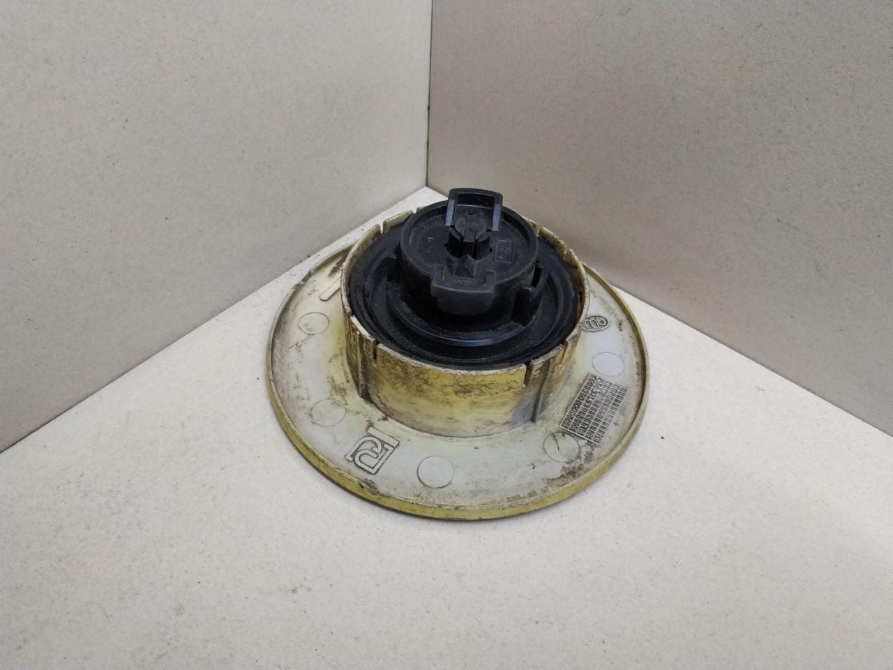 пробка топливного бака Renault Clio 1 поколение 1992 - фото №1