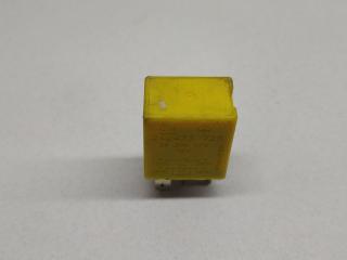 реле (прочие) Opel Zafira 1 поколение (A) [рестайлинг] 2005, 2.2 л., TDi, Y 22 DTR, дизель, 5МКПП, серебристый, минивэн, 24433728, 29200076