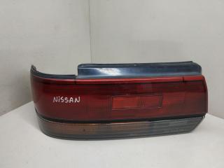 фонарь задний левый Nissan Bluebird U12 1990