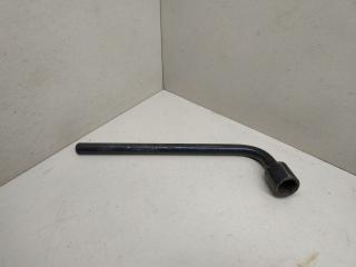 ключ колесный (балонный) Opel Zafira 1 поколение (A) [рестайлинг] 2005, 2.2 л., TDi, Y 22 DTR, дизель, 5МКПП, серебристый, минивэн, 13107800, 9175184