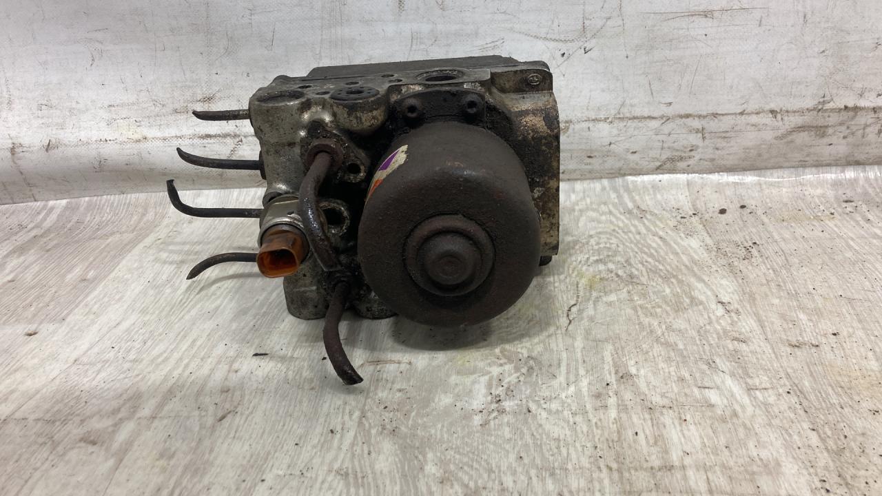 блок ABS Cadillac CTS 1 поколение 2005, 3.6 л., i, LY7, бензин, АКПП, чёрный, седан, задний привод, 840541552506, 10368399 - фото №1