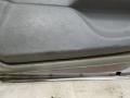 дверь задняя правая Renault Laguna 1 поколение [рестайлинг] B568 2000, 1.6 л., i, K4M 720, бензин, 5МКПП, серый, хетчбэк 5 дв., 7751468113 - фото №4