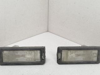 подсветка номера Renault Scenic 2 поколение JM0G 2005, 1.9 л., DCi, F9Q 812, дизель, 6МКПП, серый, минивэн, передний привод, 8200013577E