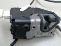 замок двери сдвижной Peugeot 1007 1 поколение 2007, 1.6 л., HDi, 9HZ (DV6TED4), дизель, 5МКПП, серебристый, хетчбэк 3 дв., передний привод, 9681333880, 40627105 - фото №3