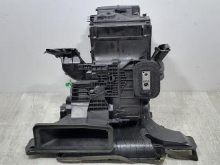 корпус отопителя (печки) Renault Modus 1 поколение JP0J 2004, 1.4 л., i, K4J 770, бензин, 5МКПП, красный, хетчбэк 5 дв., передний привод, 8200132876
