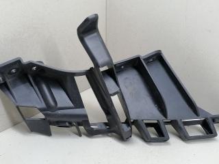 крепление фары правой Renault Modus 1 поколение JP0J 2004, 1.4 л., i, K4J 770, бензин, 5МКПП, красный, хетчбэк 5 дв., передний привод, 8200213544
