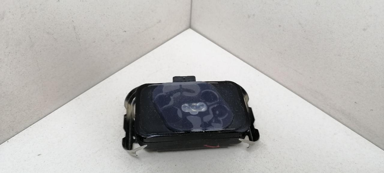 датчик дождя Citroen C4 Picasso 1 поколение 2008, 1.6 л., HDi, 9HZ (DV6TED4), дизель, 5МКПП, минивэн, передний привод, BOSCH, 9657054880, 1397212083 - фото №1