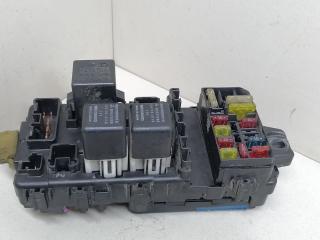 блок предохранителей Mitsubishi Colt 5 поколение (CJO) CJ1A 1997, 1.3 л., i, 4G13 (12V), бензин, 5МКПП, голубой металлик, хетчбэк 3 дв., передний привод, MR194575