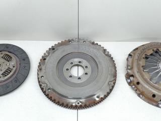комплект сцепления Renault Megane 2 поколение BM0B 2003, 1.4 л., i, K4J 730, бензин, 5МКПП, серебристый, хетчбэк 5 дв., передний привод, 8200135290