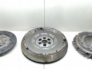 комплект сцепления Peugeot 1007 1 поколение 2007, 1.6 л., HDi, 9HZ (DV6TED4), дизель, 5МКПП, серебристый, хетчбэк 3 дв., передний привод, 205284, 2051R9