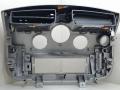 рамка под магнитолу Renault Scenic 2 поколение JM0G 2005, 1.9 л., DCi, F9Q 812, дизель, 6МКПП, серый, минивэн, передний привод, 8200140713, 8200140724, 8200140720, 8200233723 - фото №2