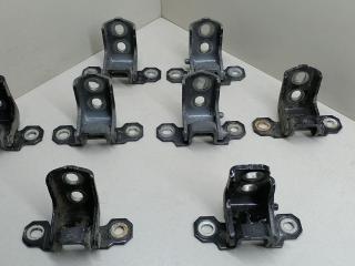 петля двери Renault Laguna 3 поколение BT0A 2009, 1.5 л., DCi, K9K 780, дизель, 6МКПП, серый, передний привод, 8200132382, 824011R
