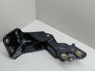 механизм сдвижной двери Peugeot 1007 1 поколение 2007, 1.6 л., HDi, 9HZ (DV6TED4), дизель, 5МКПП, серебристый, хетчбэк 3 дв., передний привод, 9033Q2