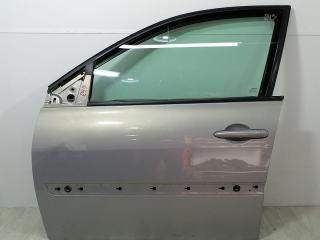 дверь передняя левая Renault Megane 2 поколение BM0B 2003, 1.4 л., i, K4J 730, бензин, 5МКПП, серебристый, хетчбэк 5 дв., передний привод, 7751473728