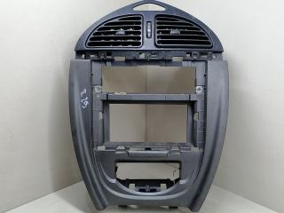 рамка под магнитолу Citroen C5 1 поколение [рестайлинг] 2004, 1.6 л., HDi, 9HZ (DV6TED4), дизель, 5МКПП, темно-серый, хетчбэк 5 дв., передний привод, 9650443077