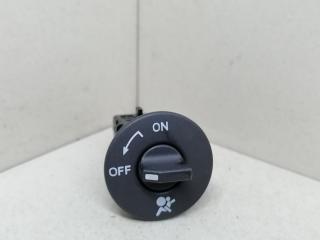 кнопка Airbag Renault Megane 2 поколение BM0B 2003, 1.4 л., i, K4J 730, бензин, 5МКПП, серебристый, хетчбэк 5 дв., передний привод, 8200169589