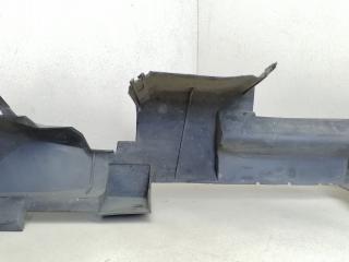 воздуховод (дефлектор) радиатора Renault Scenic 2 поколение JM0G 2005, 1.9 л., DCi, F9Q 812, дизель, 6МКПП, серый, минивэн, передний привод, 8200158149D