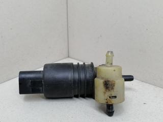насос (моторчик) омывателя стекла Volkswagen Polo 3 поколение 1998, 1.4 л., i, APQ, бензин, 5МКПП, зелёный, хетчбэк 5 дв., передний привод, 1H6955651