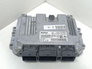 блок управления двигателем Peugeot 1007 1 поколение 2007, 1.6 л., HDi, 9HZ (DV6TED4), дизель, 5МКПП, серебристый, хетчбэк 3 дв., передний привод, 0281013331, 9662213180