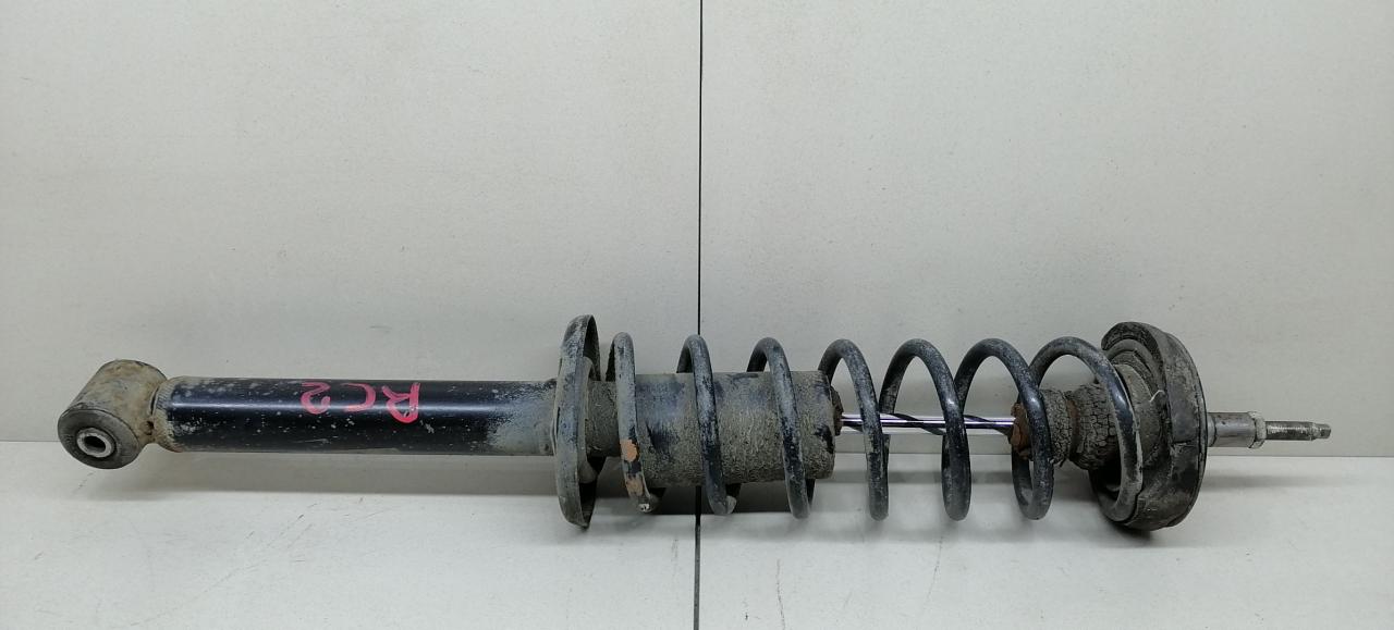 пружина задняя Volkswagen Polo 3 поколение 1999, 1.4 л., i, AUD, бензин, МКПП, синий, хетчбэк 3 дв., передний привод, 6N0511115G - фото №1