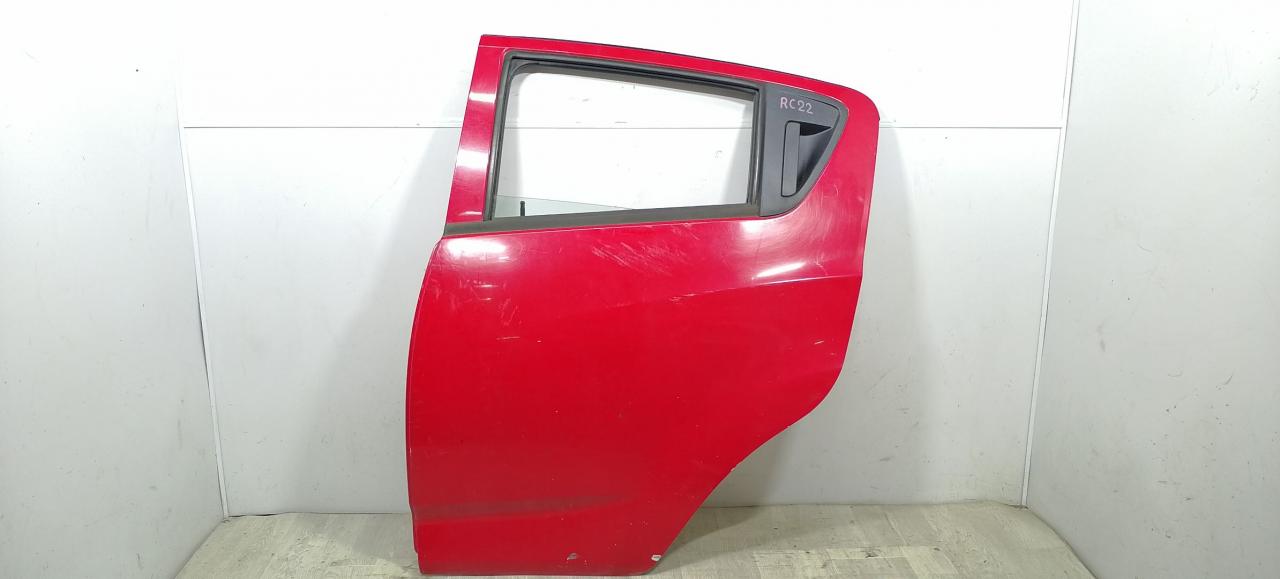 дверь задняя левая Chevrolet Spark M300 2015, бензин, красный, хетчбэк 5 дв., передний привод - фото №1
