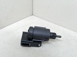 датчик заднего хода (лягушка) Skoda Octavia 2 поколение (A5) 1Z 2006, 1.9 л., TDi, BJB, дизель, 5МКПП, бежевый, хетчбэк 5 дв., передний привод, 3B0945511C