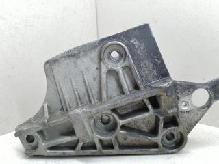 кронштейн двигателя Nissan Micra K12 [2-й рестайлинг] K12 2008, 1.5 л., DCi, K9K, дизель, МКПП, серый, хетчбэк 5 дв., передний привод, 8200408663