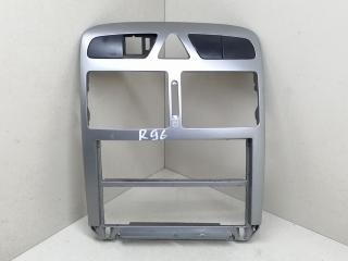 рамка под магнитолу Peugeot 307 1 поколение 2001, 2.0 л., HDi, дизель, 5МКПП, синий, хетчбэк 5 дв., передний привод, 9634505077