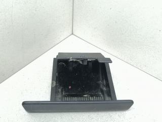 пепельница Peugeot 307 1 поколение 2001, 2.0 л., HDi, дизель, 5МКПП, синий, хетчбэк 5 дв., передний привод, 9637031977