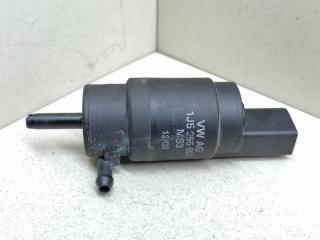 насос (моторчик) омывателя стекла Volkswagen Bora 1 поколение 2002, 1.9 л., TDi, ATD, дизель, 5МКПП, серебристый, седан, передний привод, 1J5955651