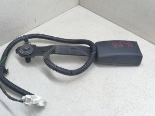 замок ремня безопасности Hyundai i30 1 поколение 2010, 1.6 л., CRDi, дизель, 6МКПП, серебристый, хетчбэк 5 дв., передний привод, 09111013