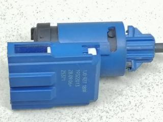 датчик педали сцепления Skoda Fabia 1 поколение [рестайлинг] 2006, 1.4 л., TDi, BNV, дизель, чёрная, универсал, передний привод, 1J0927187F, 19322013