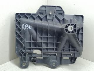 полка аккумулятора Skoda Fabia 1 поколение [рестайлинг] 2006, 1.4 л., TDi, BNV, дизель, чёрная, универсал, передний привод, 6Q0915331D